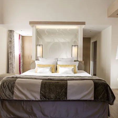 Hotel Mont-blanc 5*