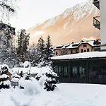 Hotel Mont-blanc 5*